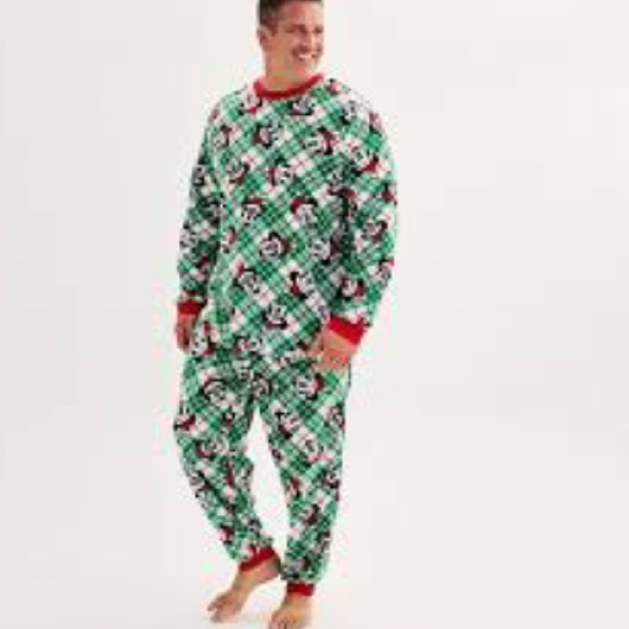 Disney's Mens Mickey Mouse & Minnie Mouse Holliday Pajama Set | XL - Picture 1 of 12